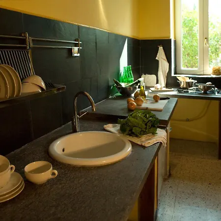 Agriturismo La Rogaia Feriegård Castel Rigone