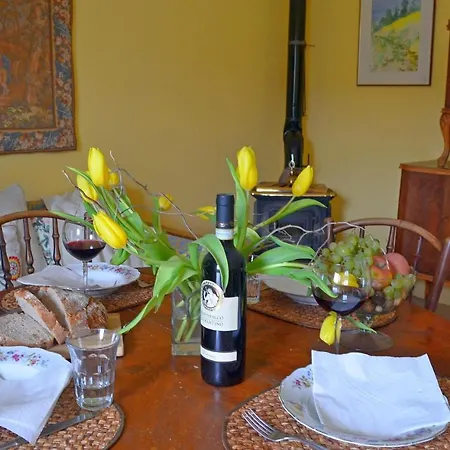 Agriturismo La Rogaia Feriegård Castel Rigone